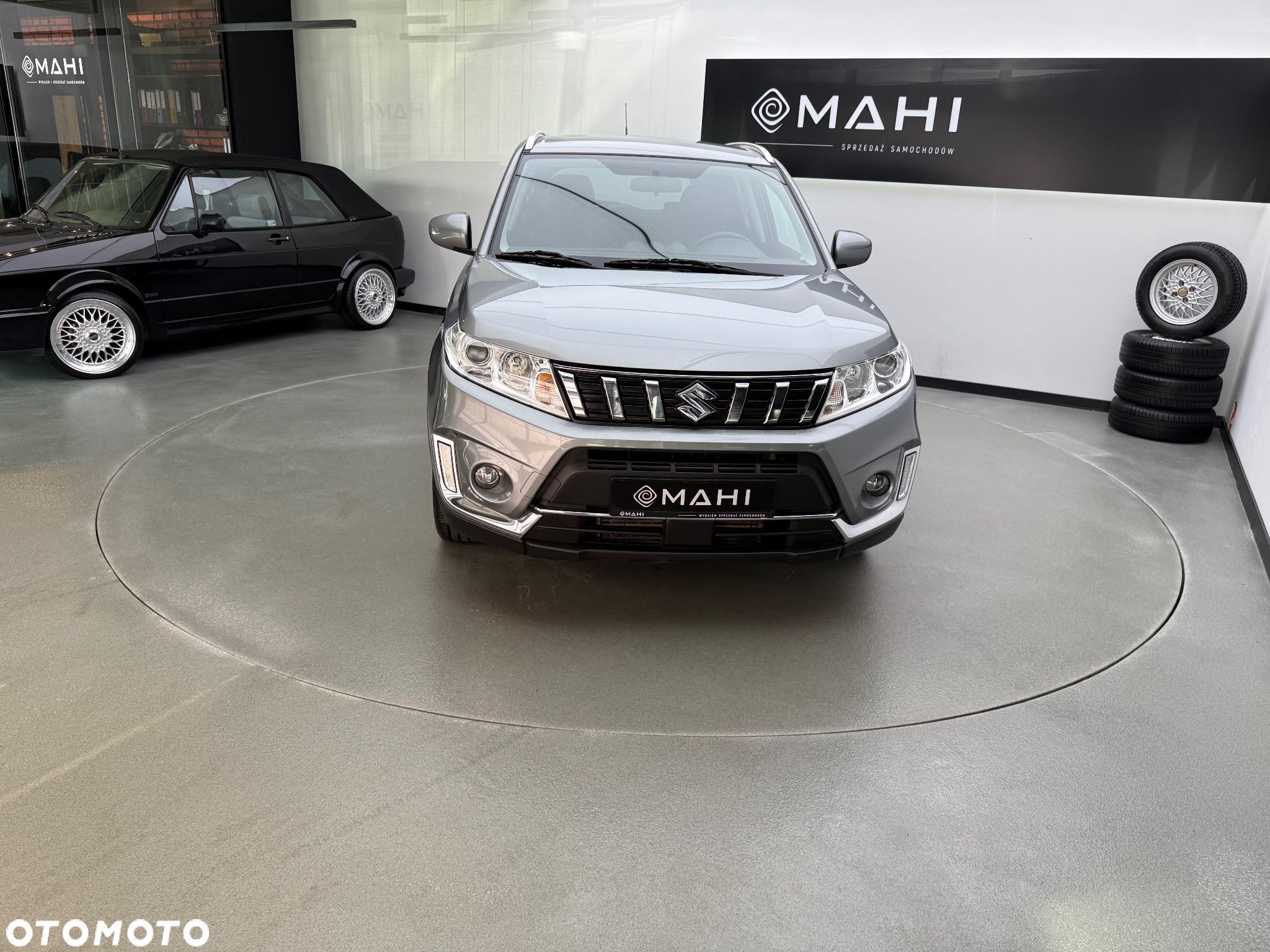 Suzuki Vitara 1.0 Boosterjet Premium 2WD - 16