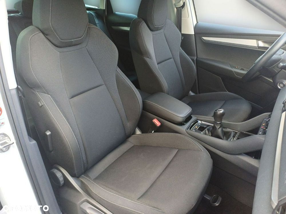 Skoda Karoq 1.5 TSI ACT Selection - 14