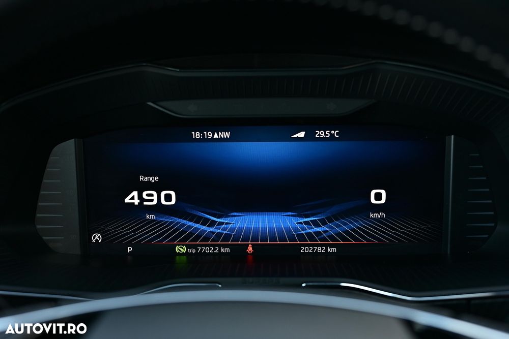 Skoda Superb 2.0 TDI DSG Sportline - 40