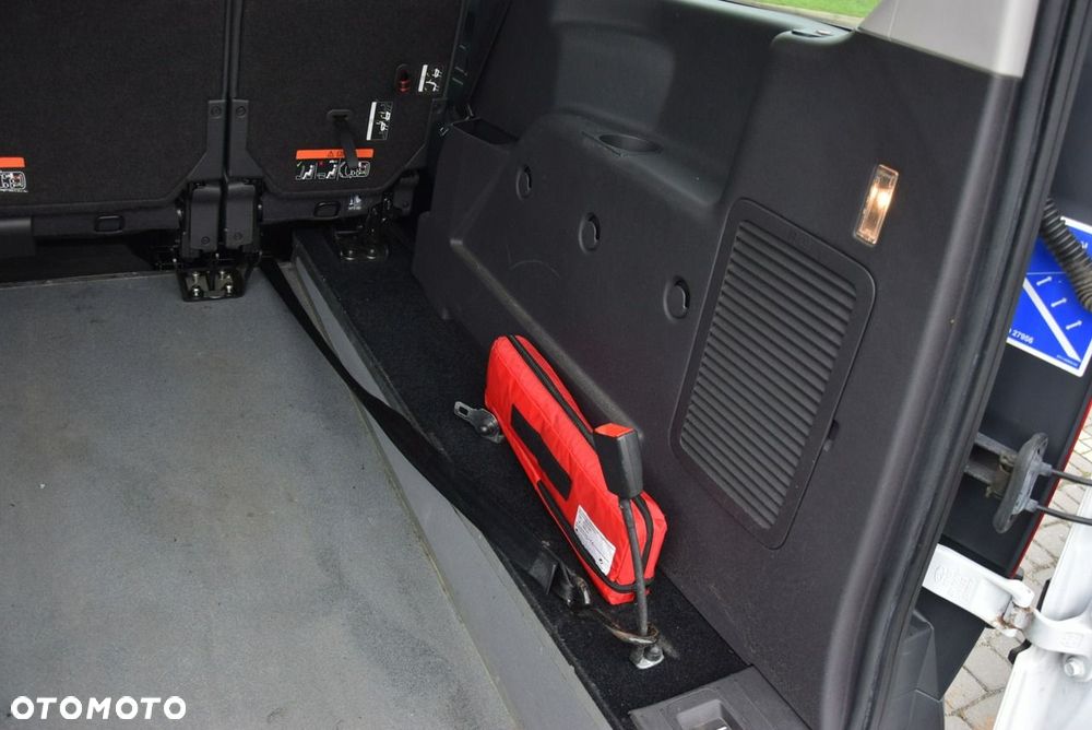 Ford Transit Connect - 20