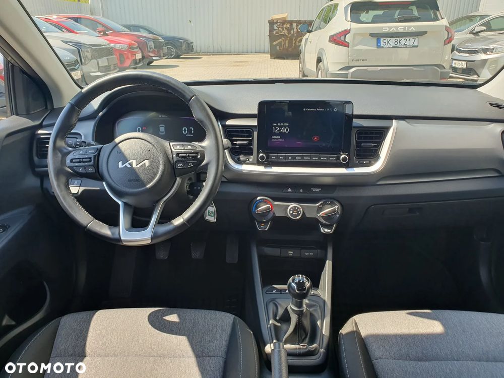 Kia Stonic 1.2 M - 29