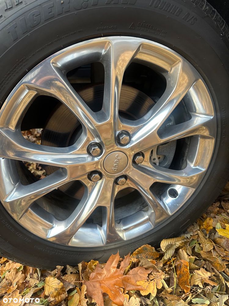 Jeep Grand Cherokee 5.7 V8 HEMI Summit - 12