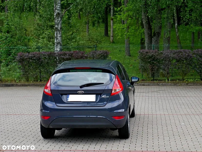 Ford Fiesta - 4