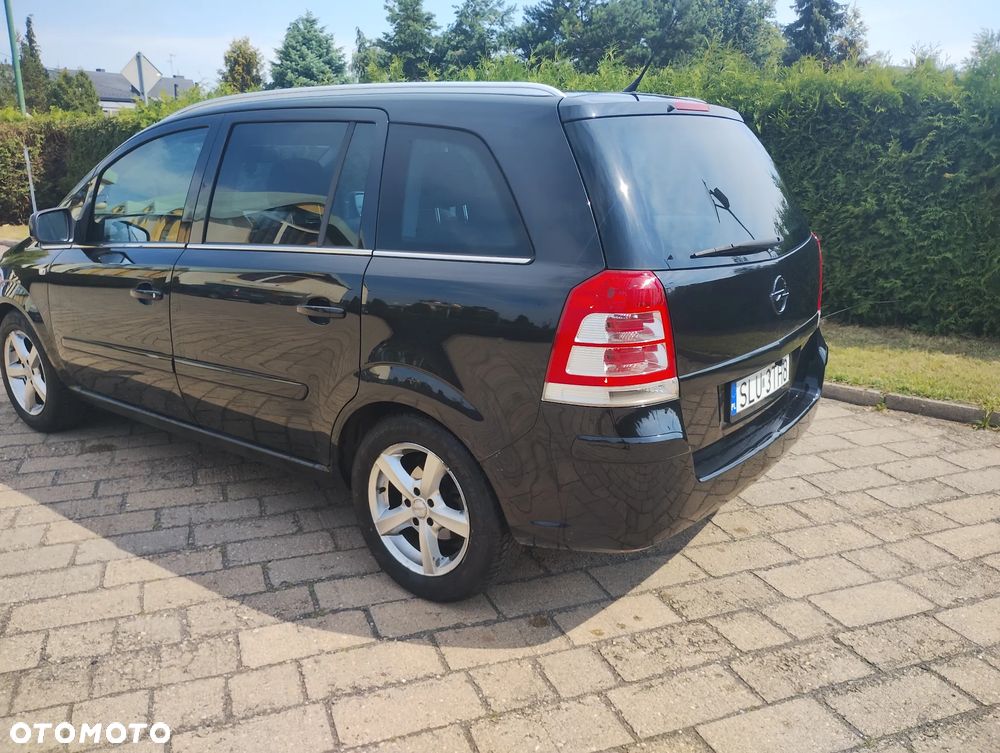 Opel Zafira 1.8 Cosmo - 5