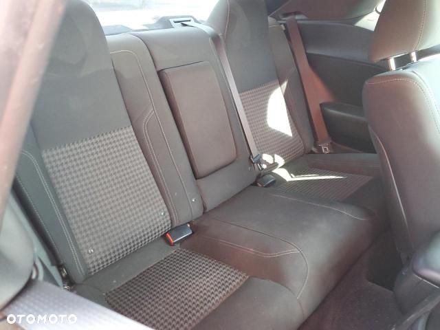 Dodge Challenger 3.6 SXT Plus - 6