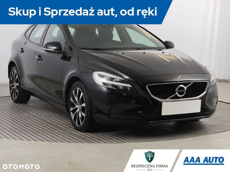 Volvo V40 - 2