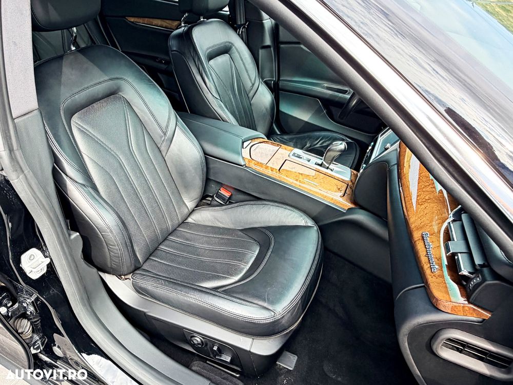 Maserati Quattroporte Q4 GranSport S - 8