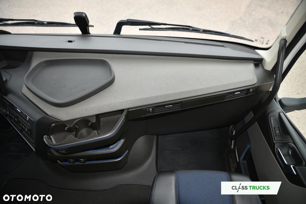 Volvo FH 500 Globetrotter XL Adaptive Cruise Control - 15