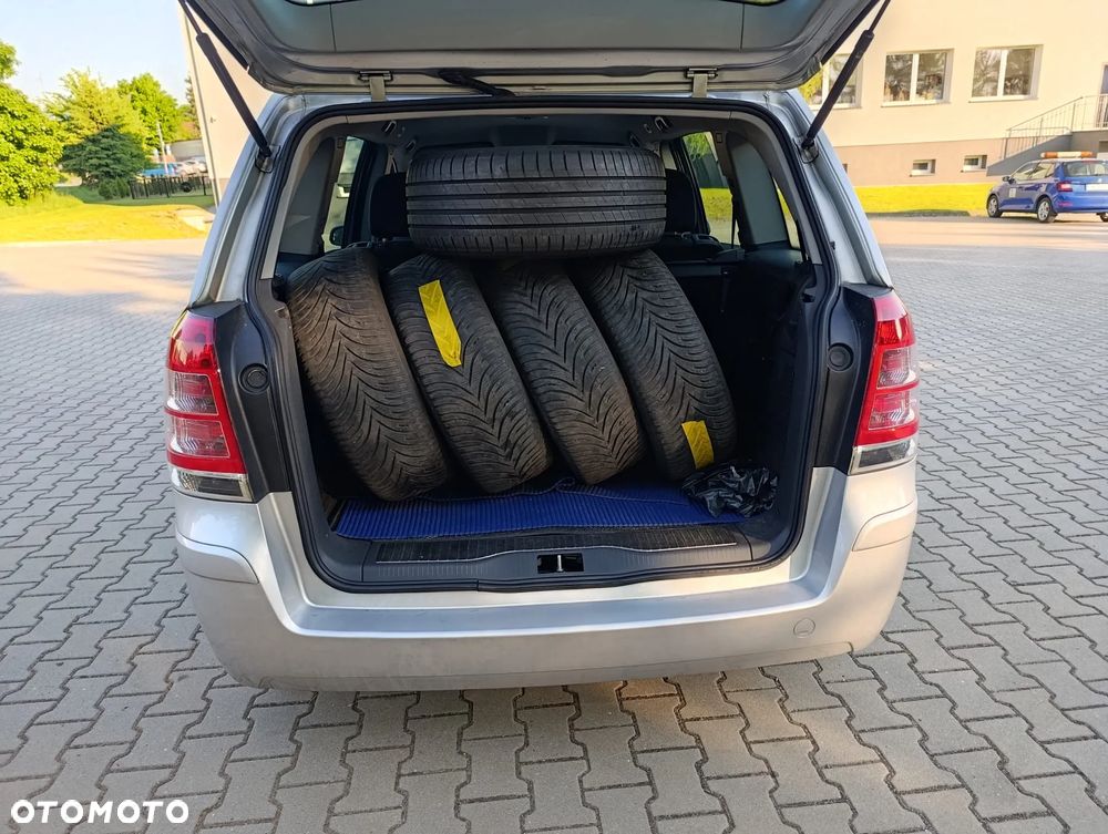Opel Zafira 1.9 CDTI Enjoy - 8