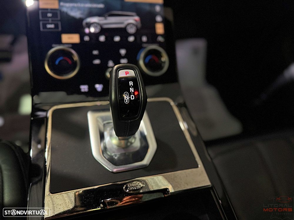 Land Rover Range Rover Evoque P300e R-Dynamic - 29