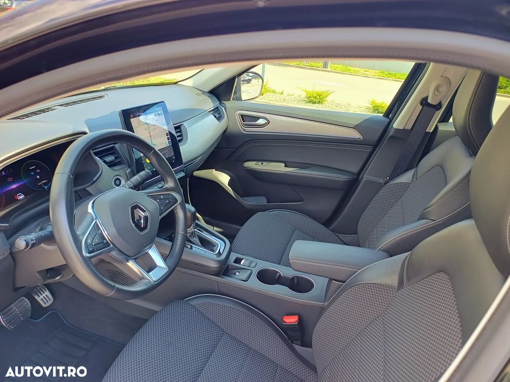 Renault Arkana E-TECH 145 Techno - 12