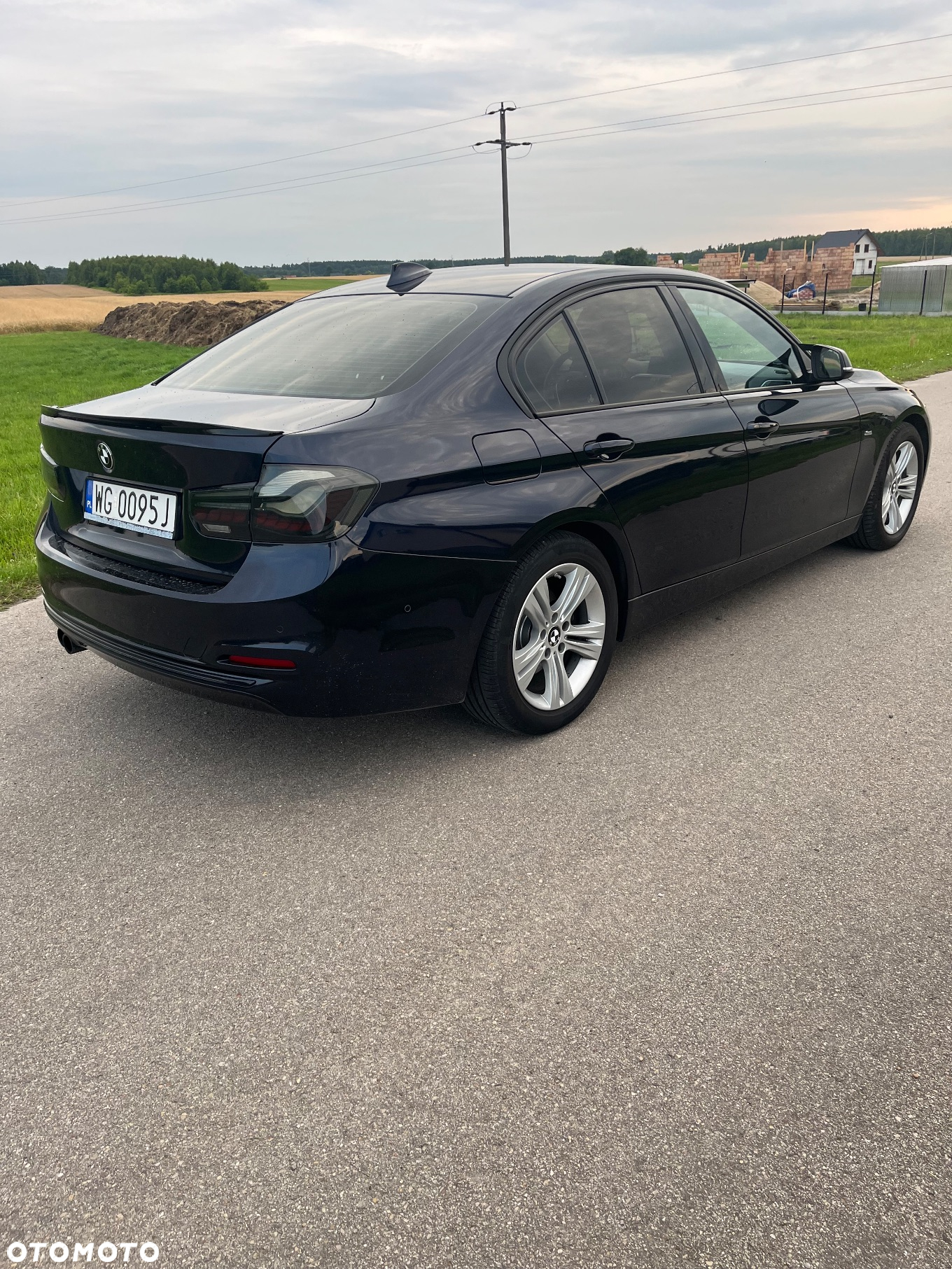 BMW Seria 3 320d Sport Line - 5