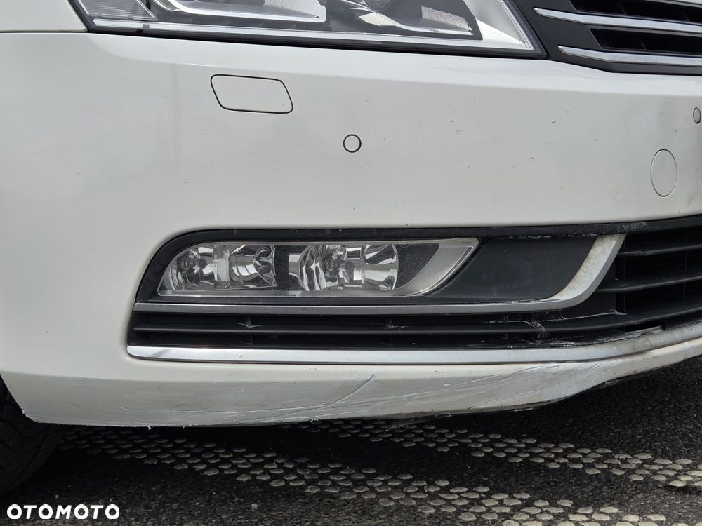 Volkswagen Passat 2.0 TDI Comfortline - 9