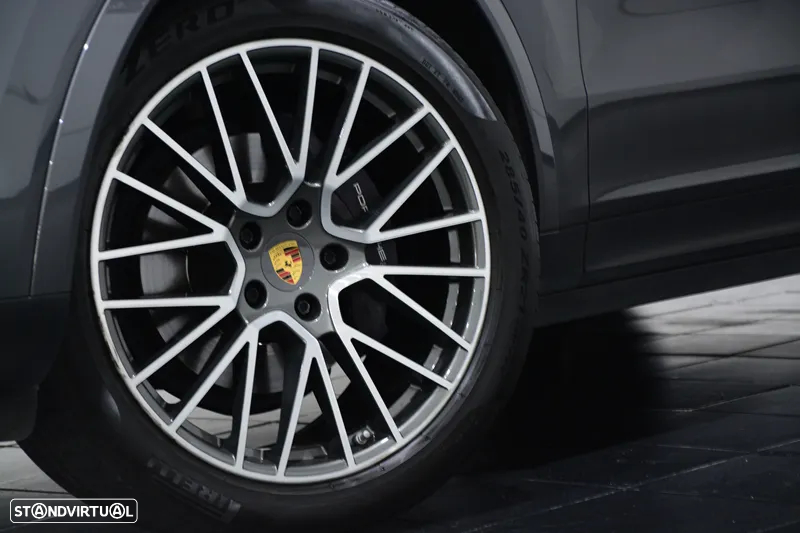 Porsche Cayenne Coupé - 16