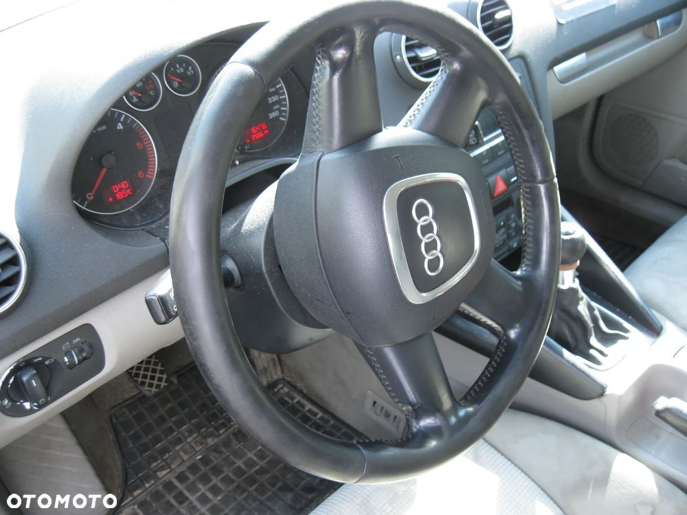 audi a3 8p - 1