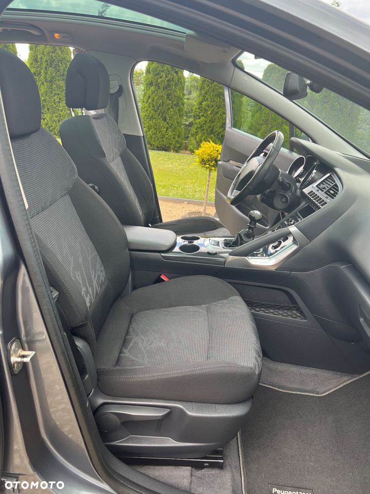 Peugeot 3008 1.6 Premium - 16