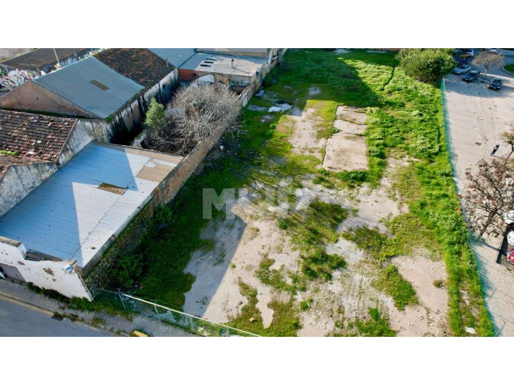 Terreno urbano em Olhão - Grande imagem: 4/14