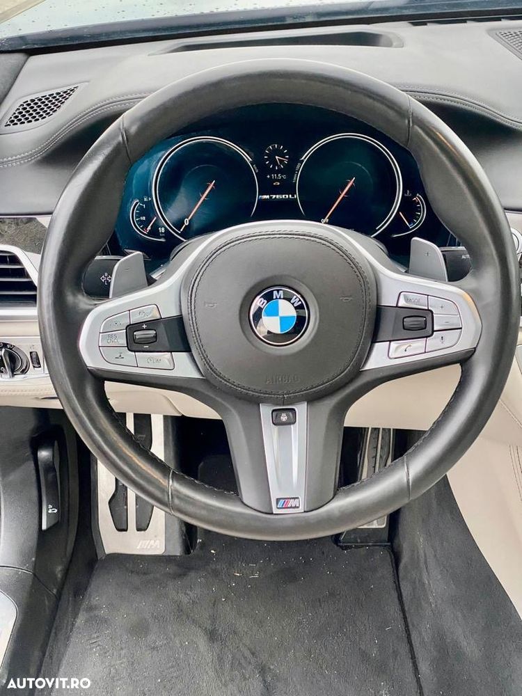 BMW M7 M760Li xDrive - 18