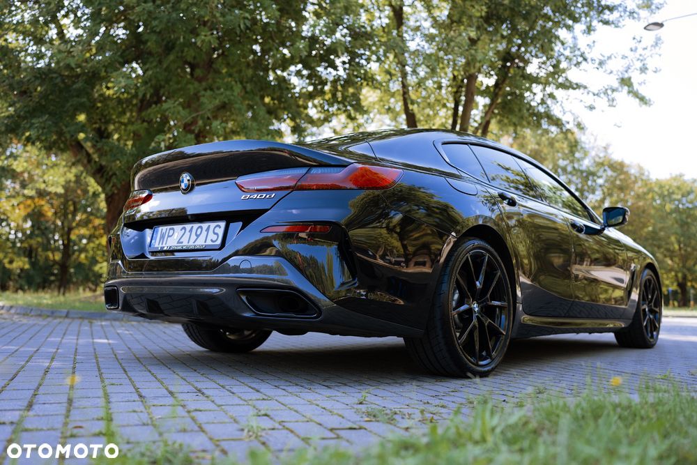 BMW Seria 8 - 7