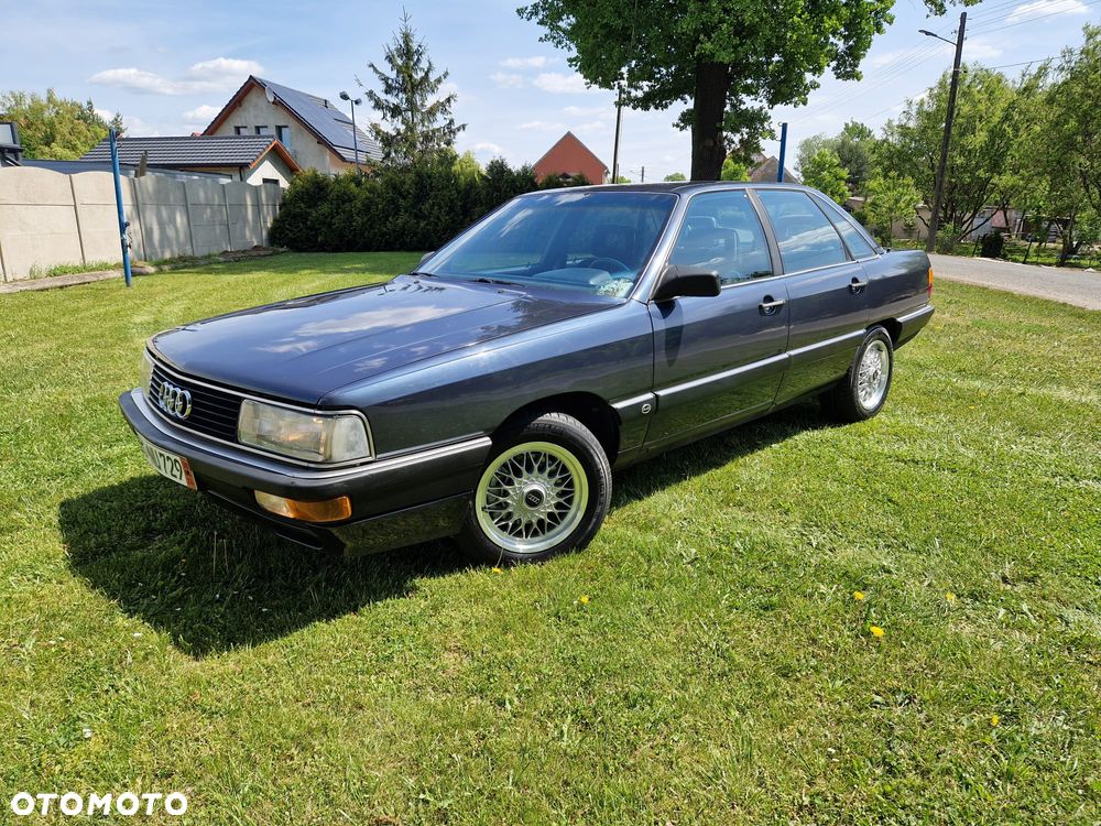 Audi 200 2.2 Turbo - 1