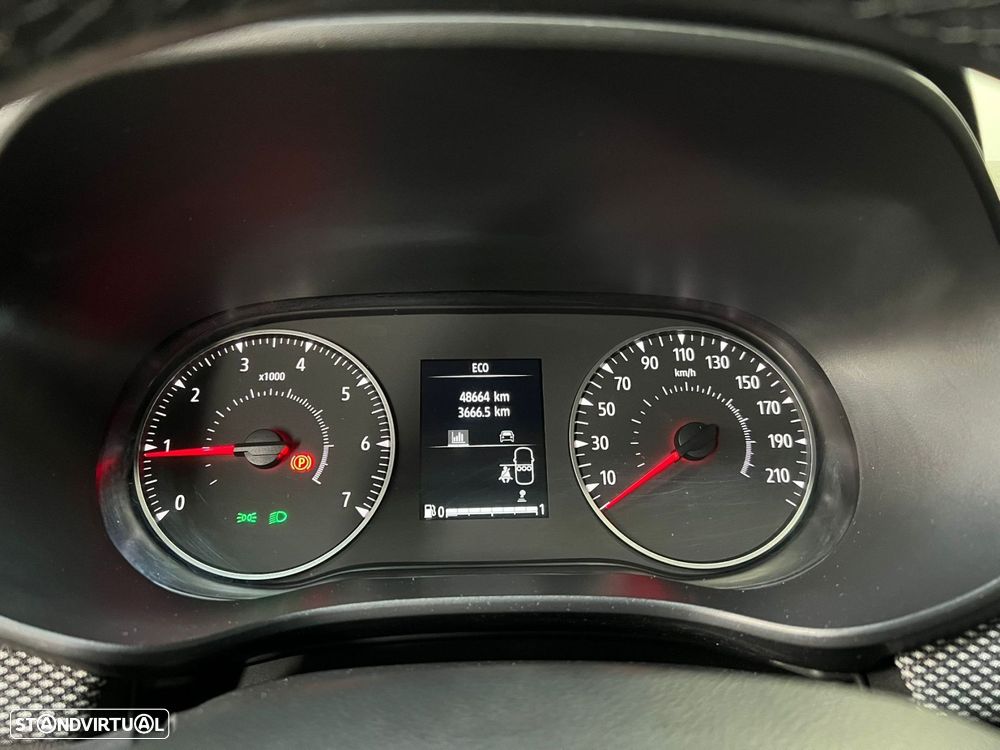 Dacia Jogger 1.0 TCe Essential 7L - 12
