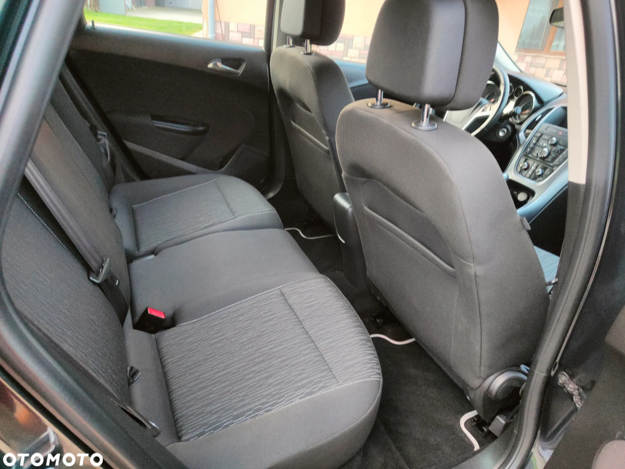 Opel Astra V 1.6 CDTI Dynamic - 23