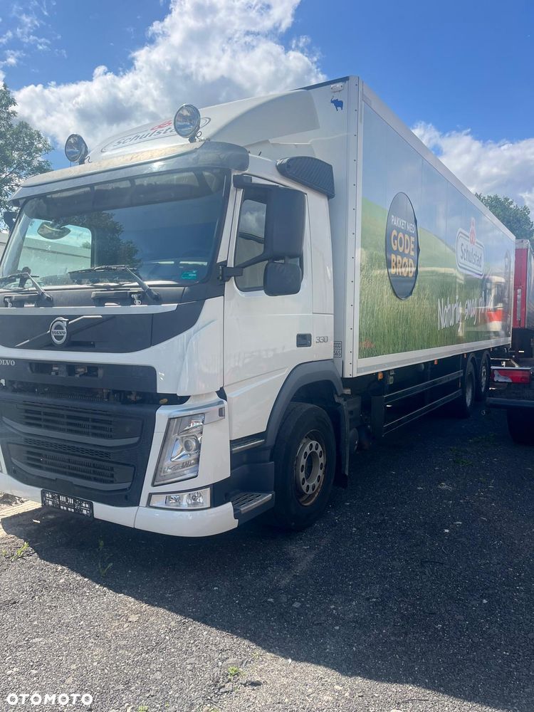Volvo FM 330  6x2 - 2