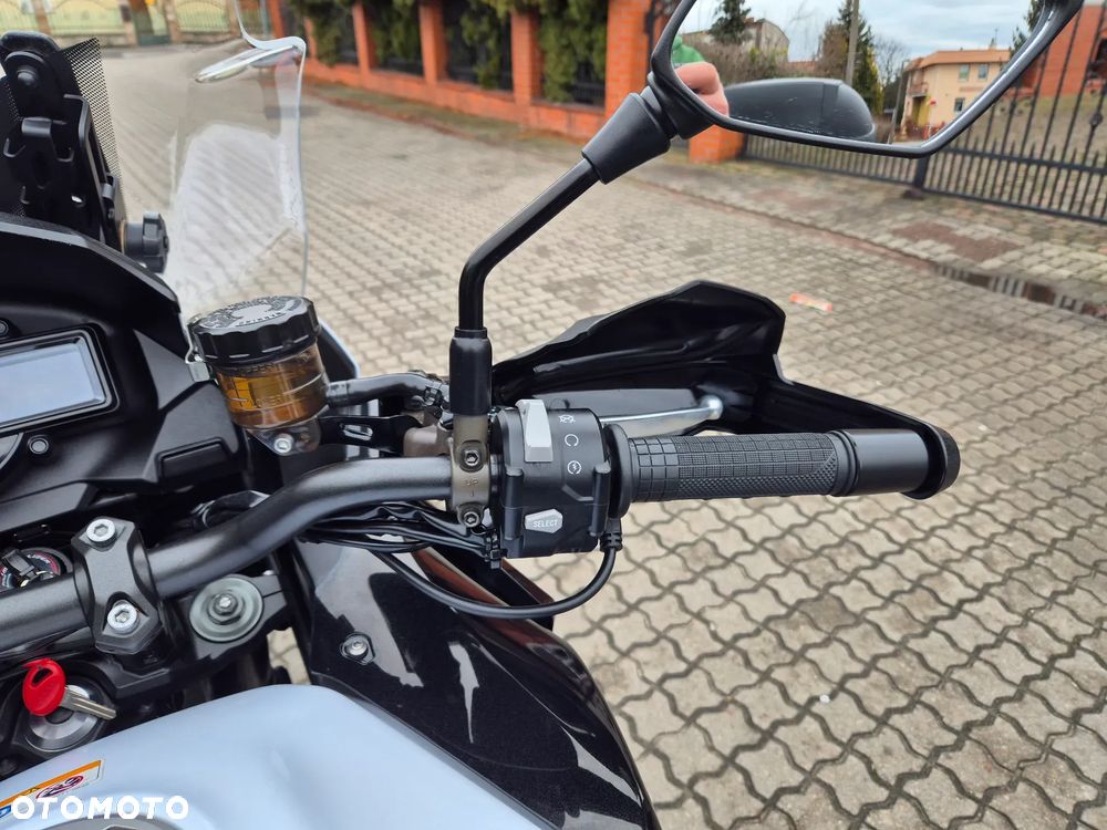 Kawasaki Versys 1000 - 20