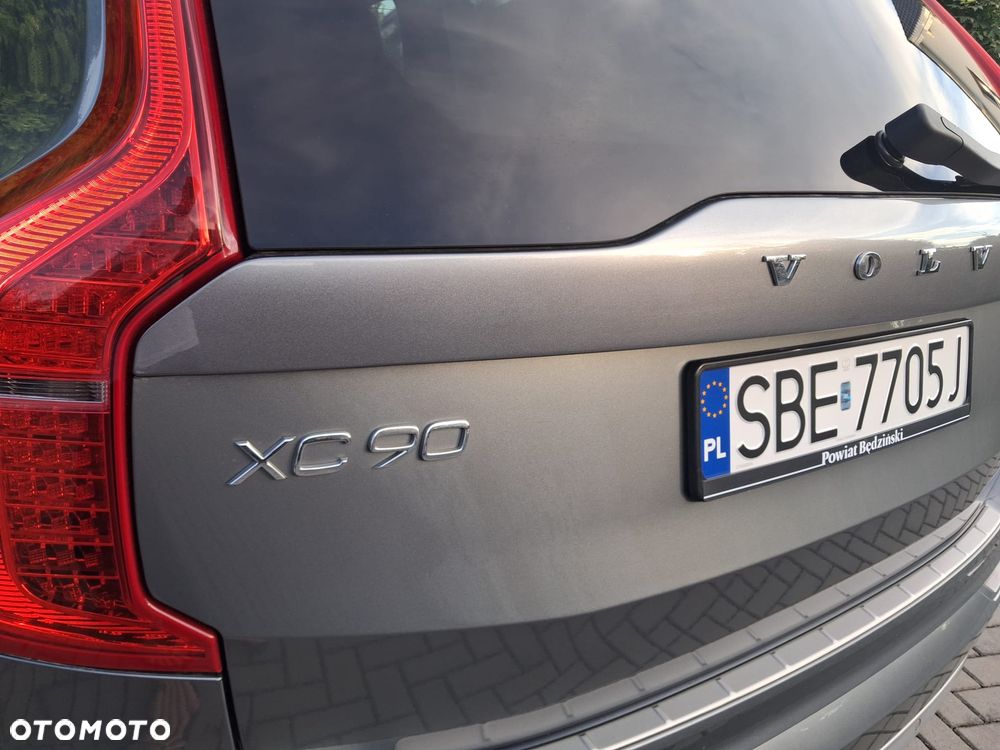 Volvo XC 90 T6 AWD Momentum 7os - 8