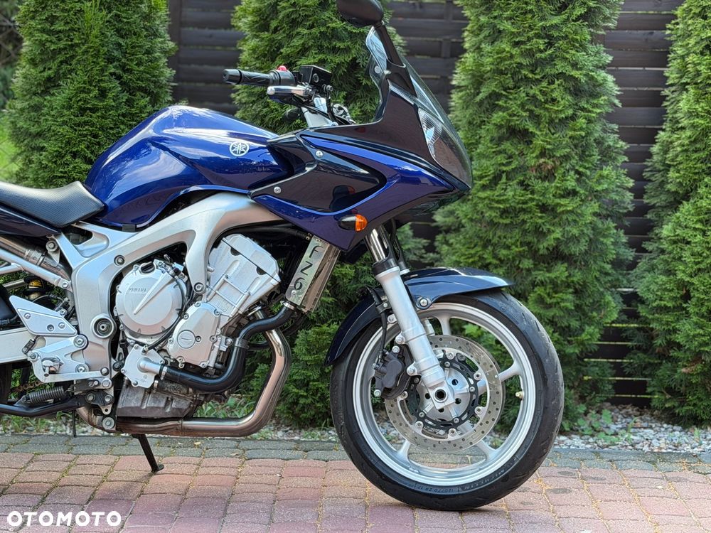 Yamaha FZ6 - 10