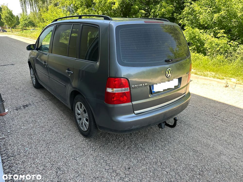 Volkswagen Touran 1.9 TDI - 7