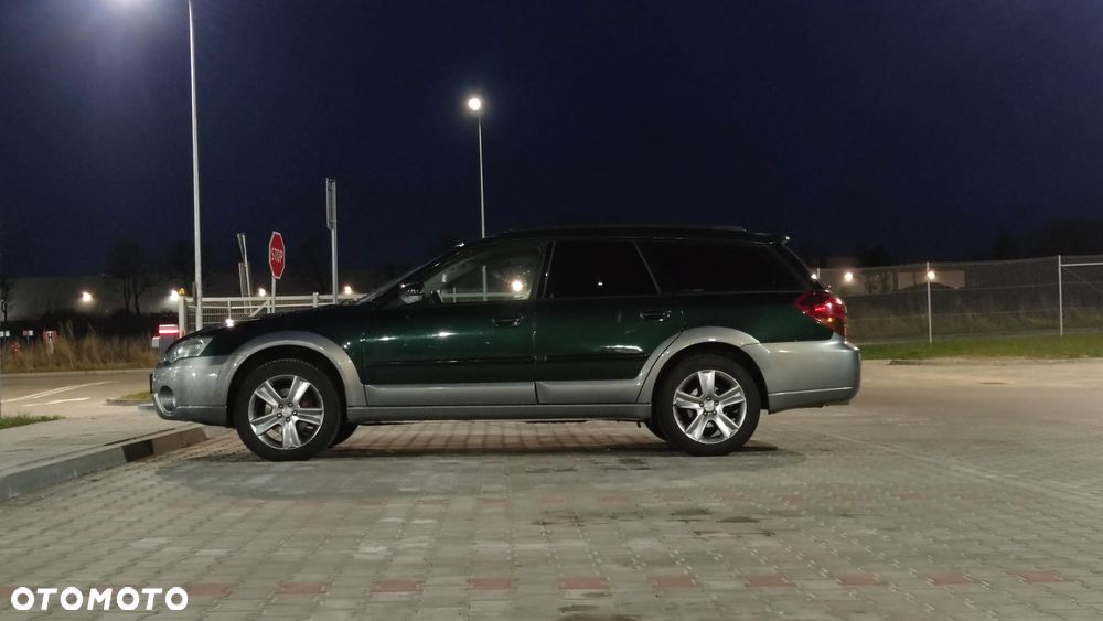 Subaru Outback 3.0R Automatik - 25