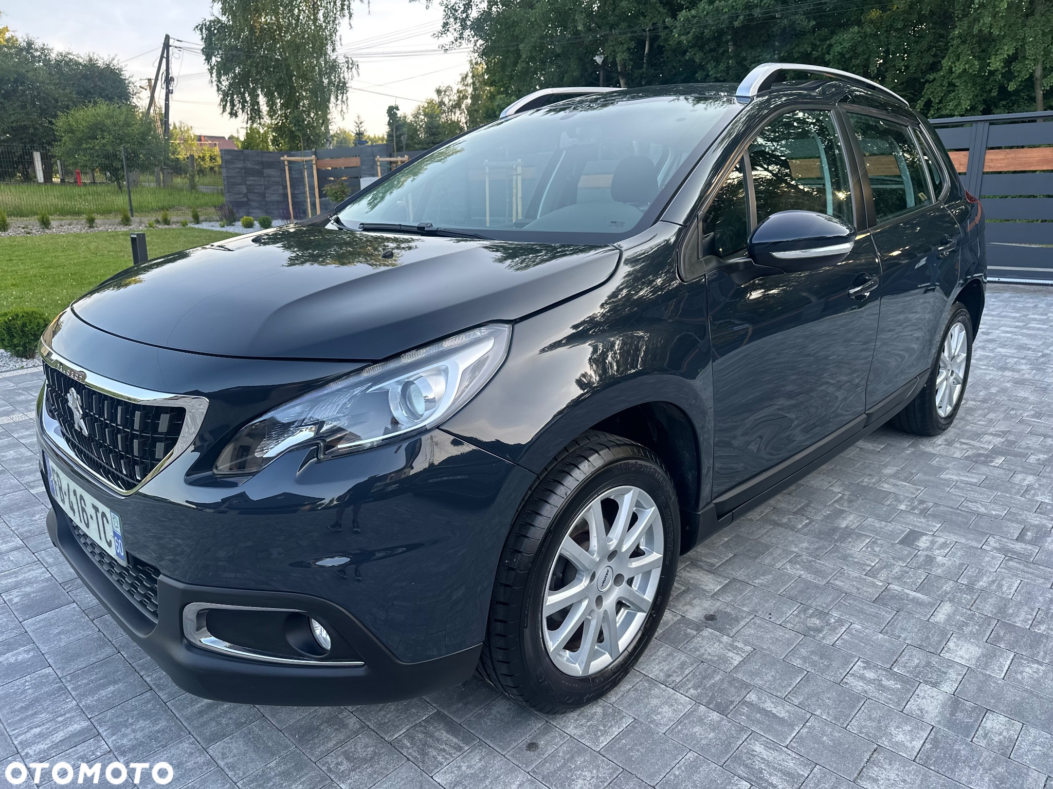Peugeot 2008 PureTech 82 Active - 11