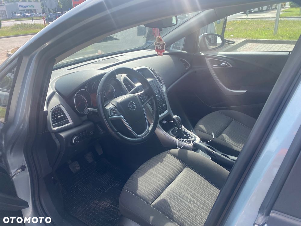 Opel Astra 1.6 Cosmo - 11