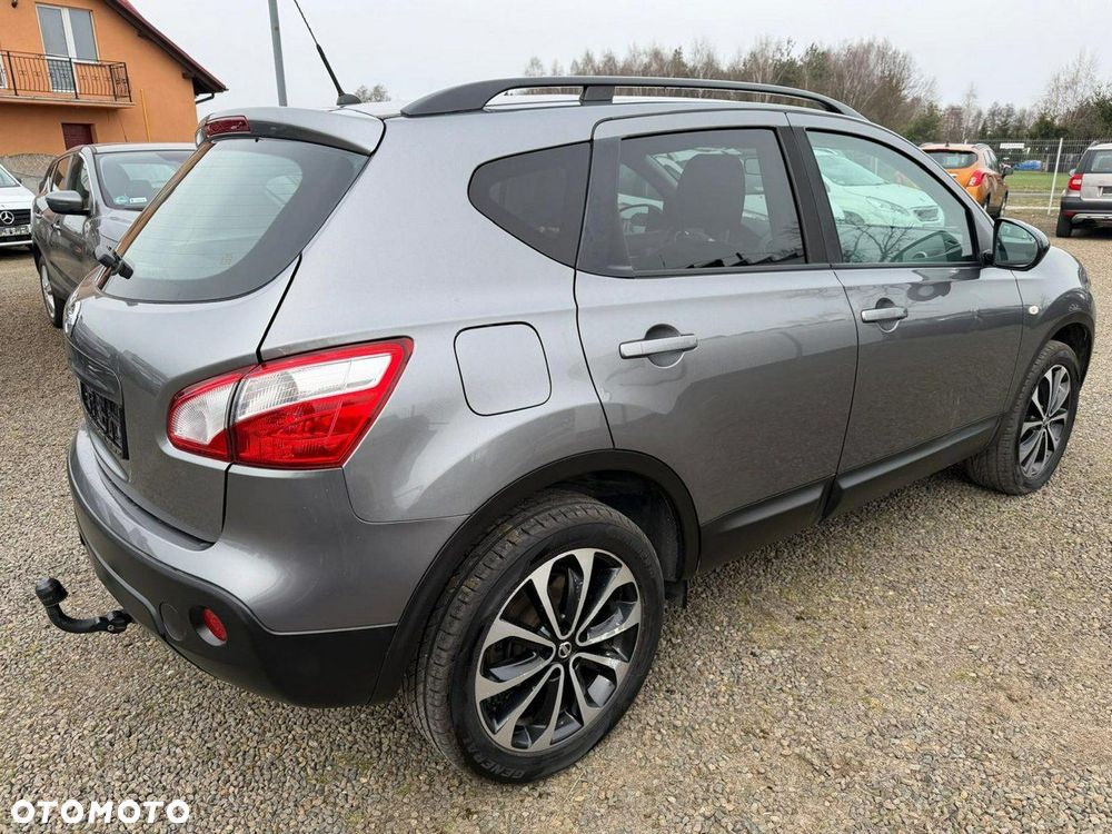 Nissan Qashqai - 14