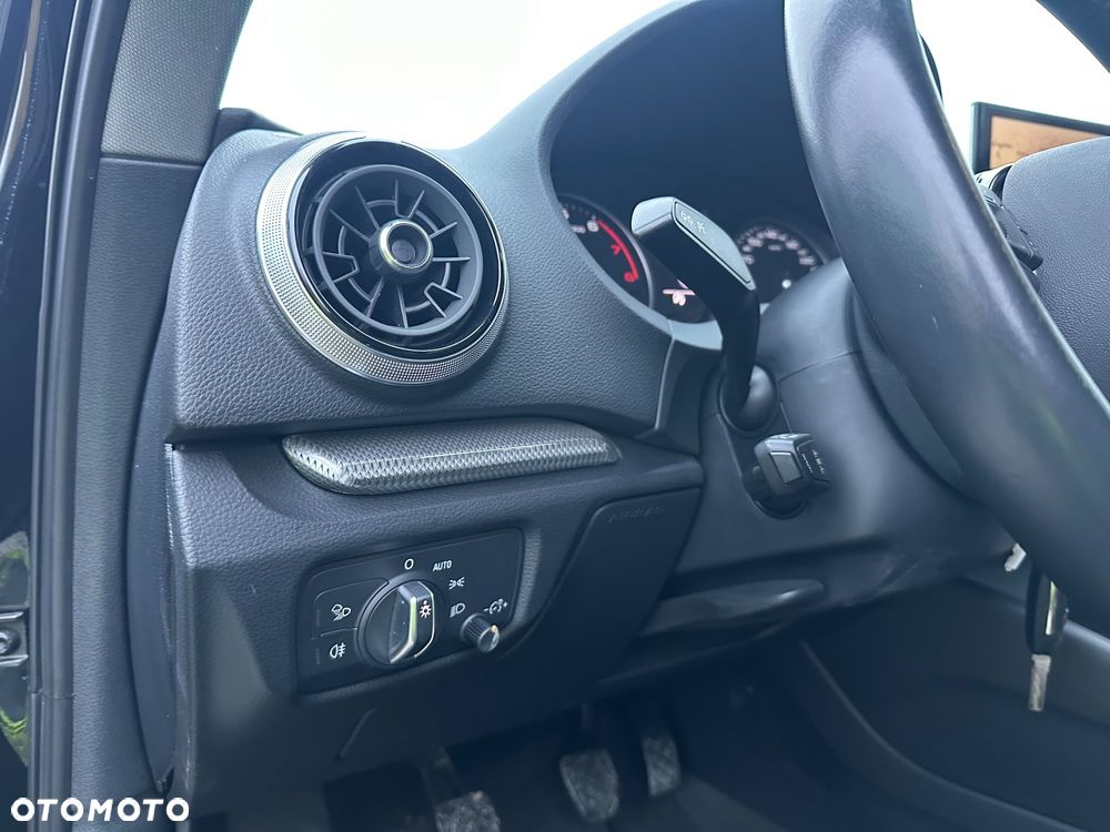 Audi A3 Sportback 1.5 TFSI cylinder on demand - 25