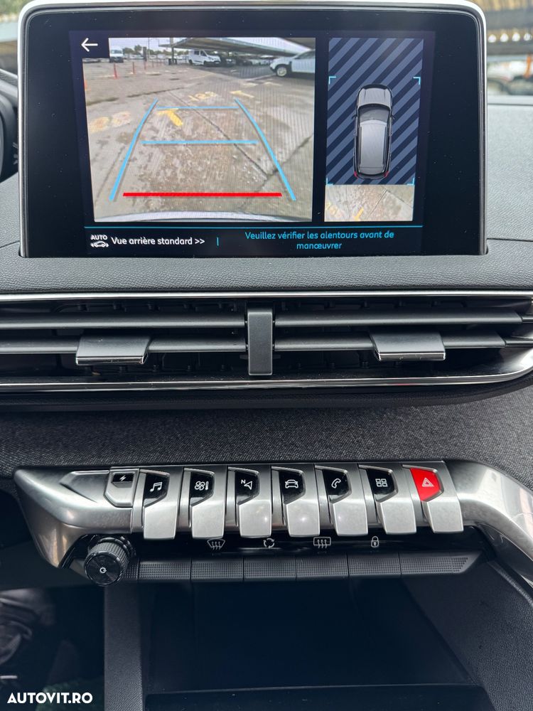 Peugeot 3008 Hybrid 225 e-EAT8 GT - 15