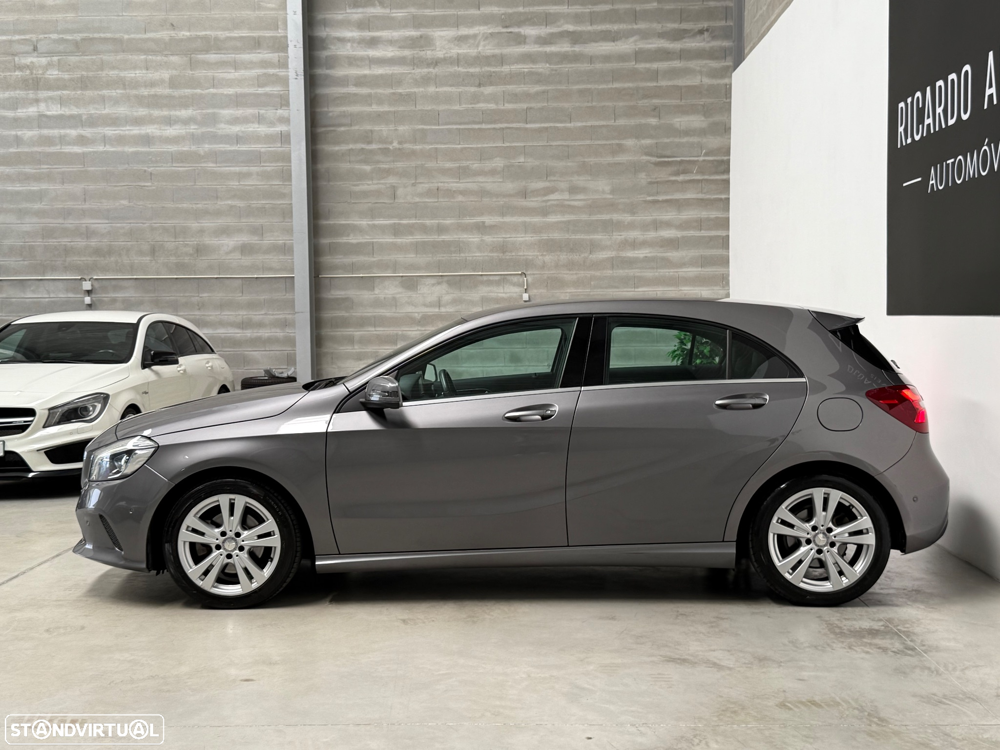 Mercedes-Benz A 180 Dynamic Edition - 2