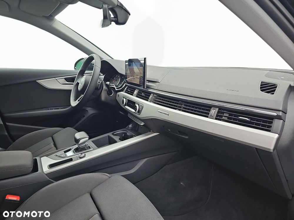 Audi A4 Allroad - 23