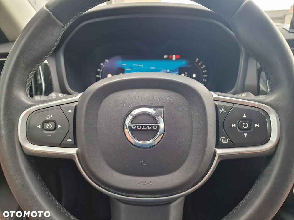 Volvo V60 B3 B DKG Core - 32