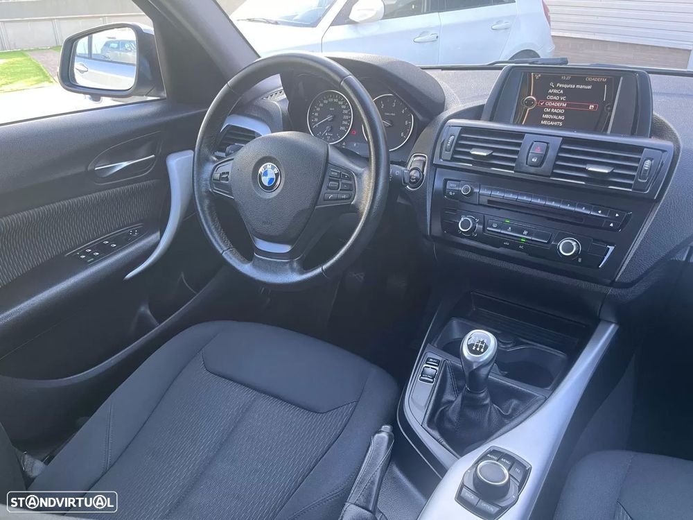 BMW 120 d Sport Line - 42