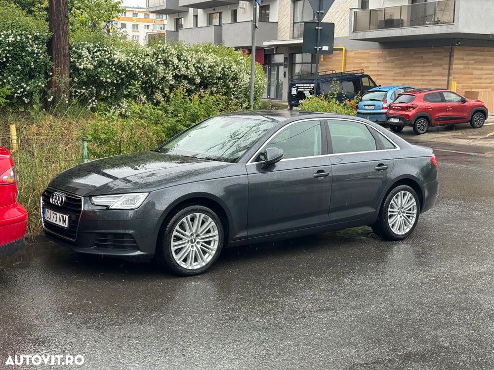 Audi A4 2.0 TDI S tronic - 32