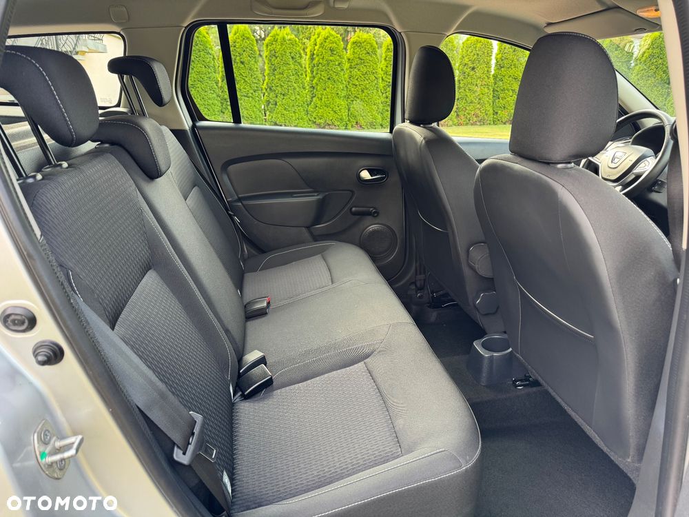 Dacia Logan TCe 90 S&S Laureate - 18