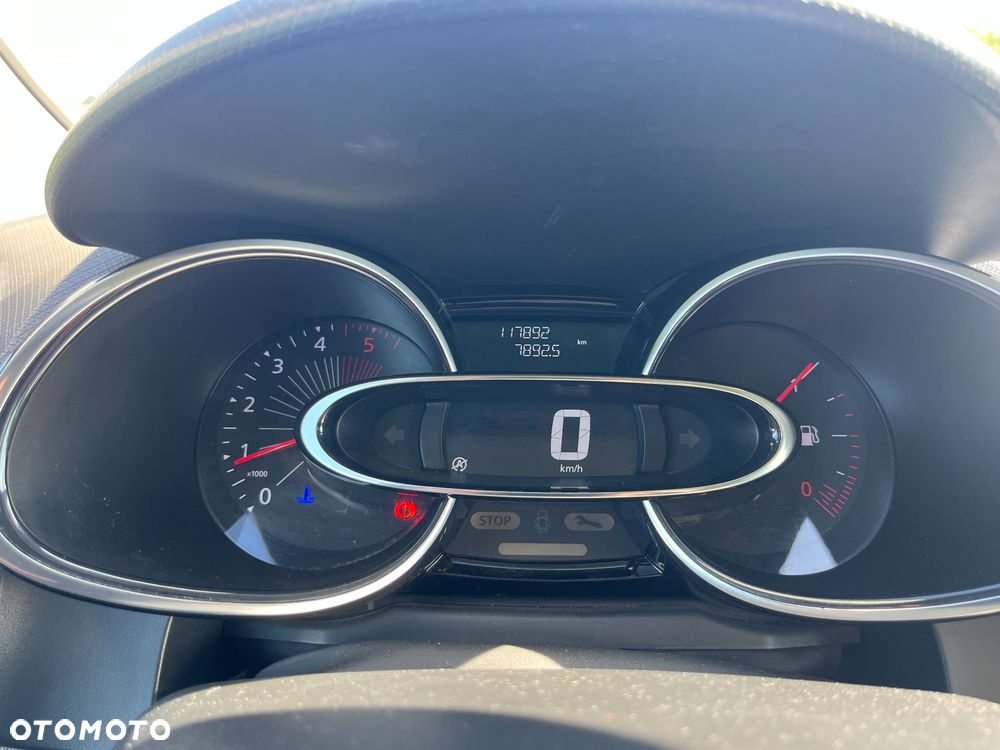 Renault Clio 1.5 dCi Energy Alize - 10