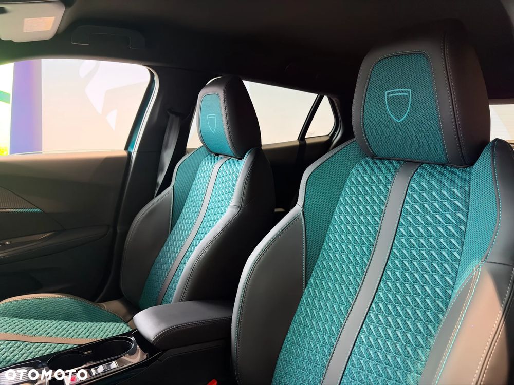 Peugeot 2008 PureTech mHEV Envy e-DCS6 - 18