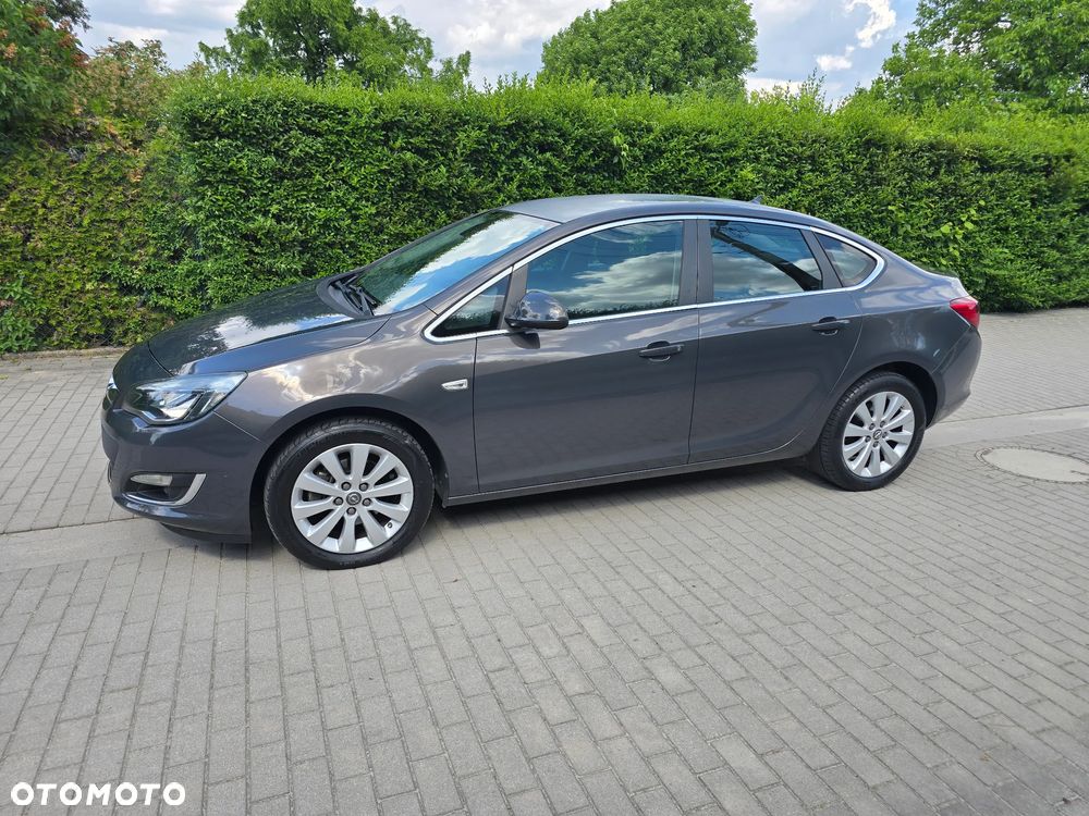 Opel Astra 1.6 CDTI DPF ecoFLEX Start/Stop Exklusiv - 7