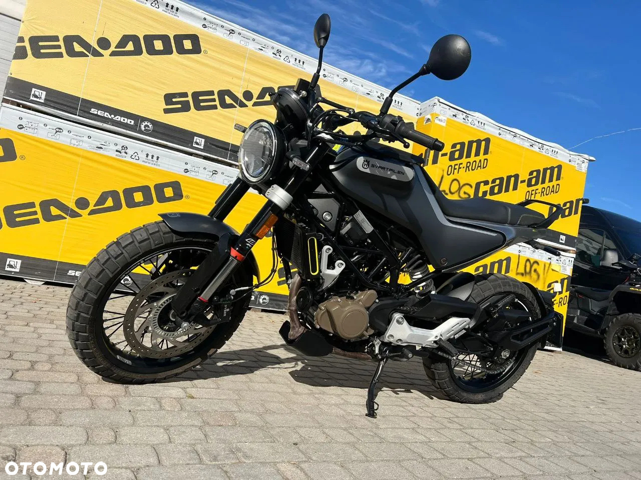 Husqvarna Svartpilen - 2