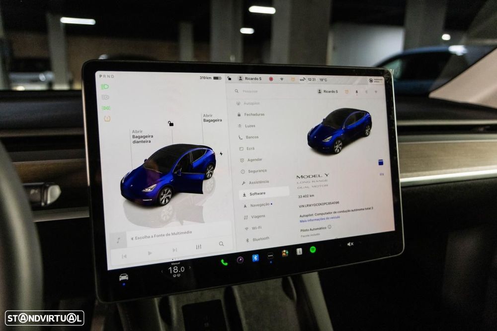 Tesla Model Y Long Range Dual Motor AWD - 21