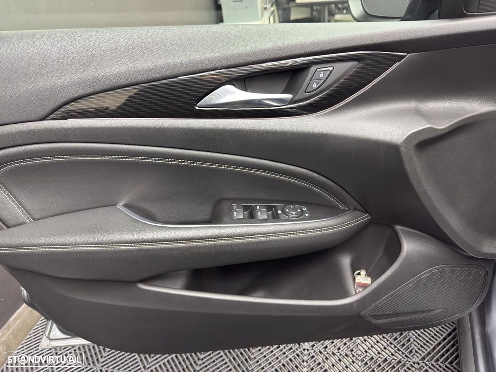 Opel Insignia Grand Sport 1.6 CDTi Ultimate - 31
