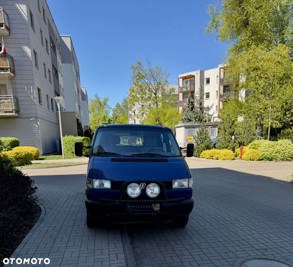 Volkswagen Transporter - 4